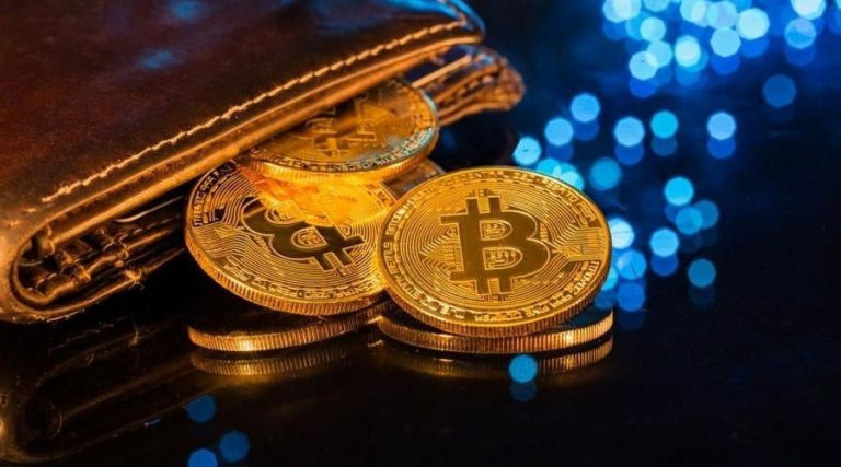 bitcoin holding addresses fall good sign rebound santiment ramzarz min